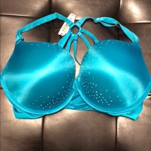 Victoria’s Secret push-up bra